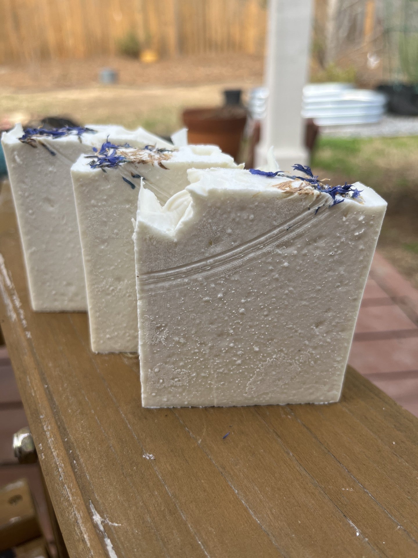 IVORY BAR